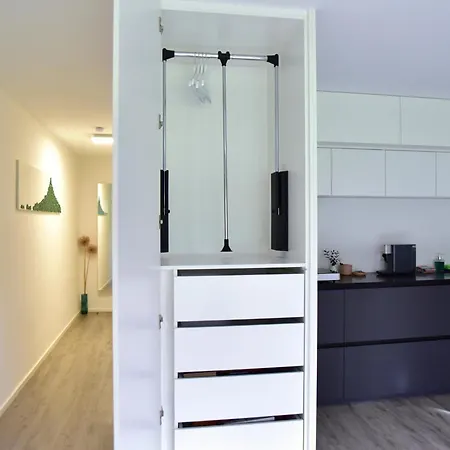 In Refrath Bei Koeln شقة